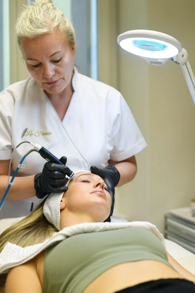 HydraFacial-Behandlung bei La Finesse in Bern